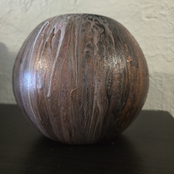 HANDCRAFTED Upcycled Glass Artwork HANDPAINTED Tabletop ART Decor Round Vase - Picture 12 of 17